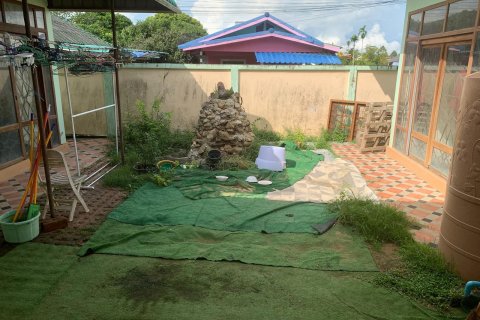 Casa de 2 dormitorios en Pattaya, Tailandia № 155628 - foto 3