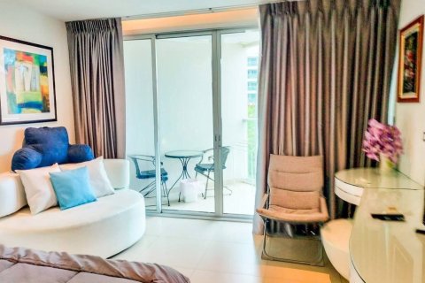 Studio in Pattaya, Thailand № 209480