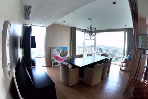Penthouse in Khlong Toei, Bangkok, Thailand 4 bedrooms № 47855 - photo 14