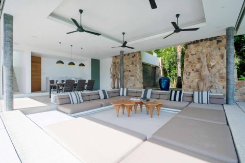 Casa de 4 dormitorios en Ko Samui, Tailandia № 180646 - foto 7