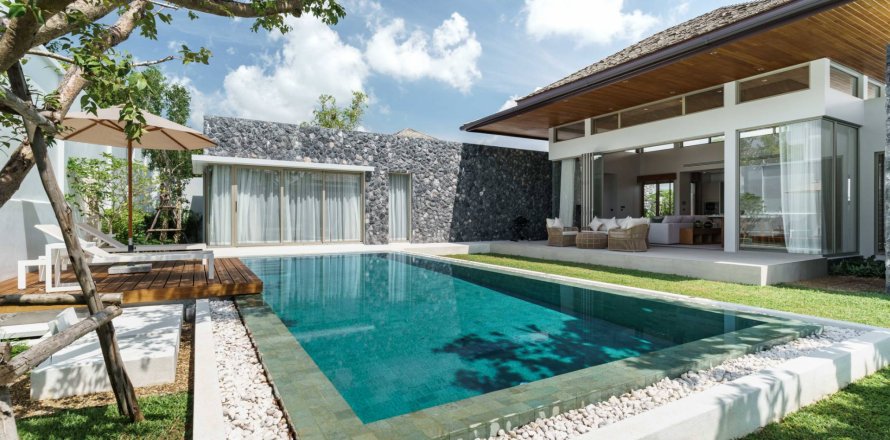 Haus in Phuket, Thailand 4 Schlafzimmer № 180649
