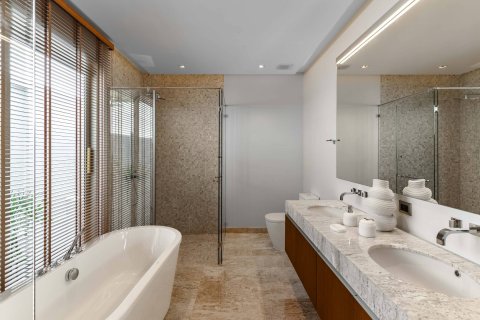 Haus in Phuket, Thailand 4 Schlafzimmer № 180649 - Foto 21