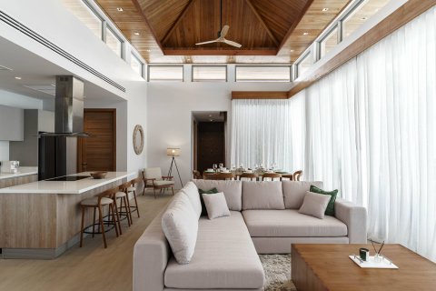 Haus in Phuket, Thailand 4 Schlafzimmer № 180649 - Foto 7
