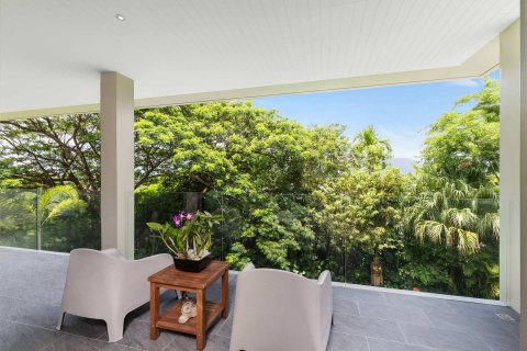 Casa de 5 dormitorios en Bang Tao, Tailandia № 180647 - foto 21