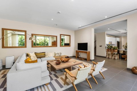 Casa de 5 dormitorios en Bang Tao, Tailandia № 180647 - foto 13