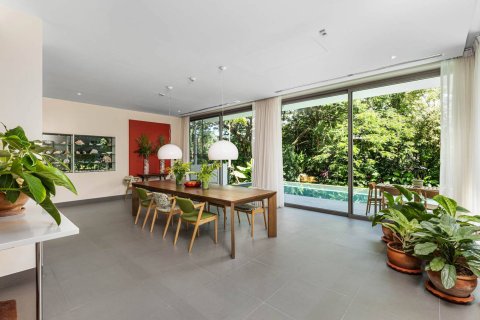 Casa de 5 dormitorios en Bang Tao, Tailandia № 180647 - foto 9