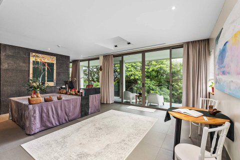 Casa de 5 dormitorios en Bang Tao, Tailandia № 180647 - foto 24