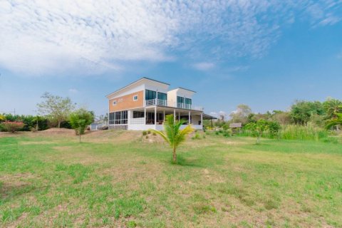 Haus in Pran Buri, Thailand 4 Schlafzimmer № 172716