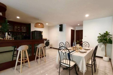 Condominio de 3 dormitorios en Pattaya, Tailandia № 172710 - foto 5