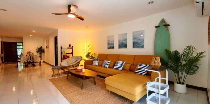 Condominio de 3 dormitorios en Pattaya, Tailandia № 172710