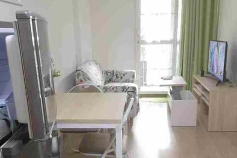 Condominio de 1 dormitorio en Bangkok, Tailandia № 208691 - foto 9