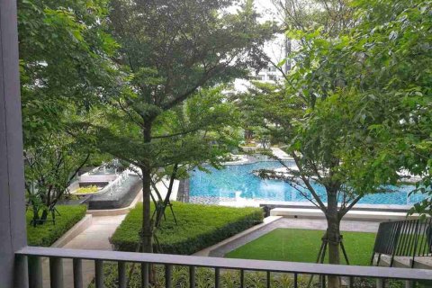 Condominio de 1 dormitorio en Bangkok, Tailandia № 208691 - foto 4