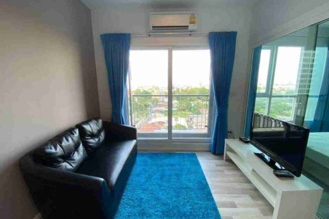 Condominio de 1 dormitorio en Thonburi, Bangkok, Tailandia № 208692 - foto 4