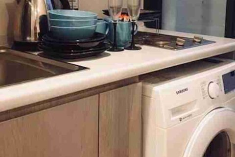 Condominio de 1 dormitorio en Thonburi, Bangkok, Tailandia № 208696 - foto 7