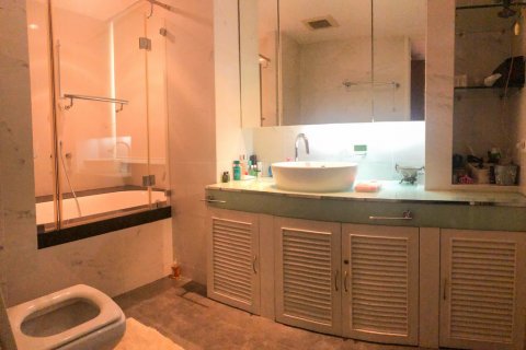 Condominio de 2 dormitorios en Bangkok, Tailandia № 65759 - foto 12