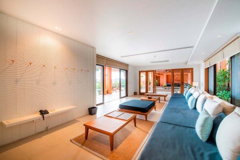 House in Phuket, Thailand 4 bedrooms № 65761 - photo 20