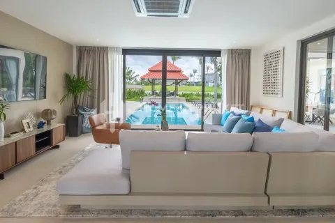 Casa de 6 dormitorios en Phuket, Tailandia № 146669 - foto 4
