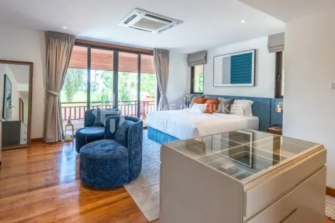 Casa de 6 dormitorios en Phuket, Tailandia № 146669 - foto 15