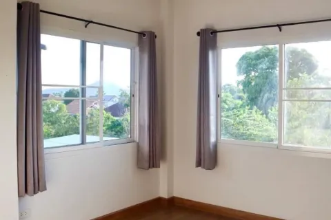 Casa de 4 dormitorios en Pattaya, Tailandia № 155599 - foto 14