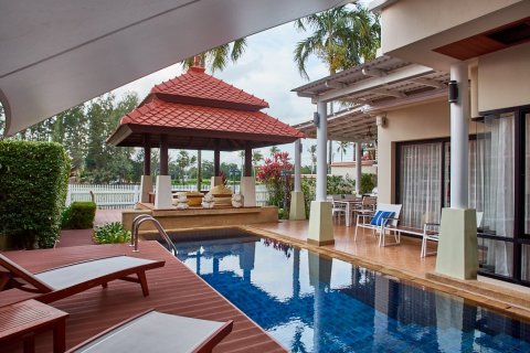 House in Bang Tao, Thailand 3 bedrooms № 3350