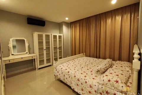 Casa de 3 dormitorios en Pattaya, Tailandia № 47437 - foto 26