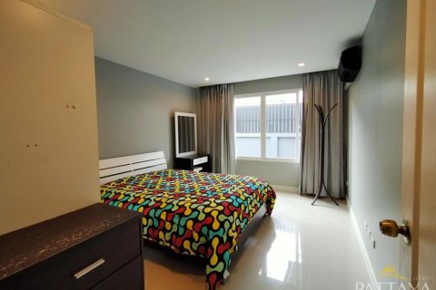 Casa de 3 dormitorios en Pattaya, Tailandia № 47437 - foto 24