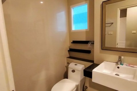Casa de 3 dormitorios en Pattaya, Tailandia № 47437 - foto 4