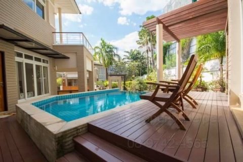 Casa de 3 dormitorios en Pattaya, Tailandia № 47438 - foto 8
