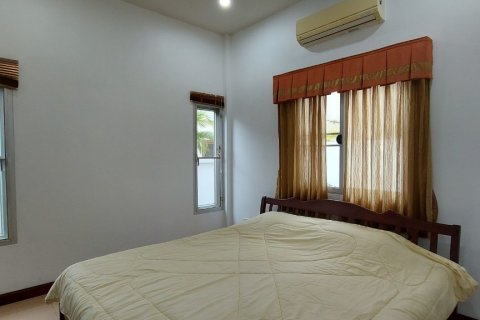 Casa de 3 dormitorios en Pattaya, Tailandia № 47440 - foto 6