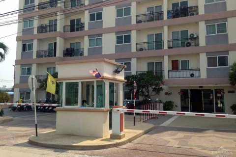 Condominio de 1 dormitorio en Jomtien Beach, Pattaya, Tailandia № 204035 - foto 2
