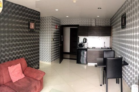 Condominio de 1 dormitorio en Jomtien Beach, Pattaya, Tailandia № 204035 - foto 15