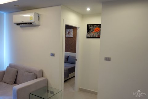 Condominio de 1 dormitorio en Jomtien Beach, Pattaya, Tailandia № 204034 - foto 4