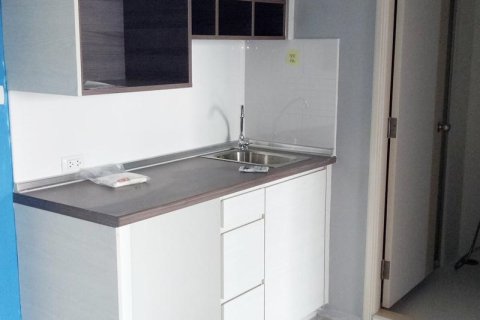 Condominio de 1 dormitorio en Jomtien Beach, Pattaya, Tailandia № 204038 - foto 3