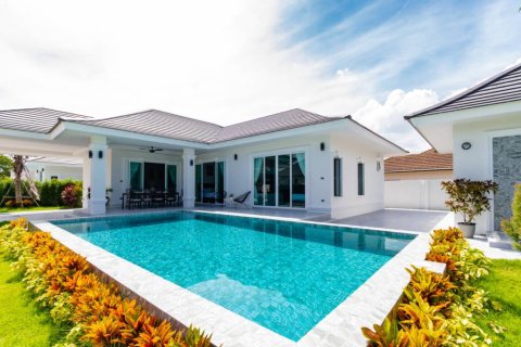 Villa à Hua Hin, Thaïlande 3 chambres № 152406