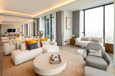 Ático de 3 dormitorios en Bangkok, Tailandia № 180438 - foto 5