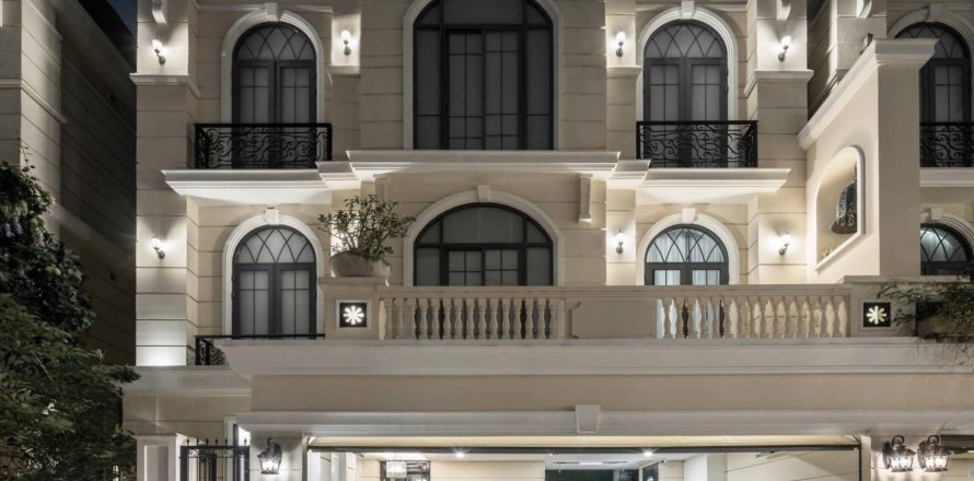 Maison à Bangkok, Thaïlande 4 chambres № 209664