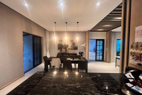 Chalet de 4 dormitorios en Hua Hin, Tailandia № 119019 - foto 6