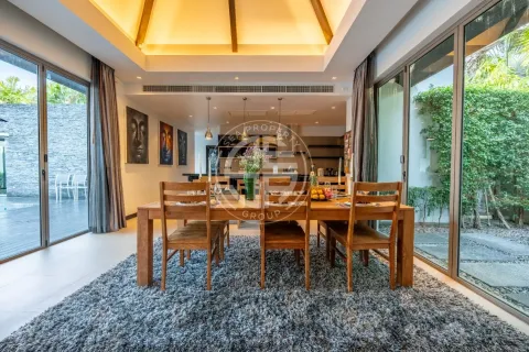 Chalet de 4 dormitorios en Layan Beach, Tailandia № 190736 - foto 7