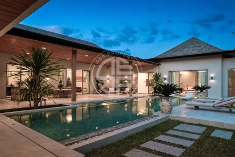 Chalet de 4 dormitorios en Layan Beach, Tailandia № 190738 - foto 18