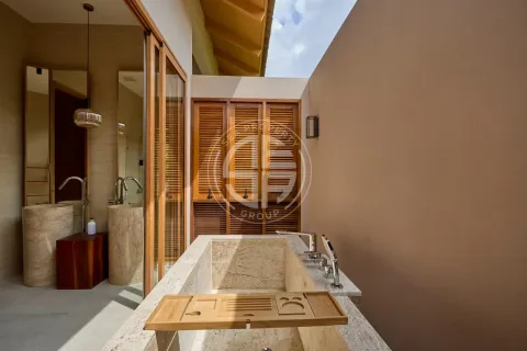 Chalet de 4 dormitorios en Phuket, Tailandia № 190734 - foto 7