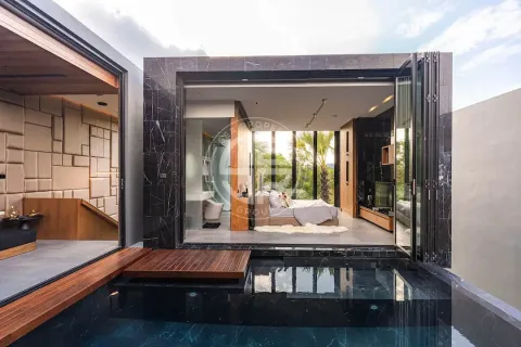 Chalet de 3 dormitorios en Phuket, Tailandia № 190732 - foto 2