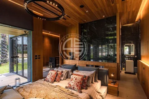 Chalet de 3 dormitorios en Phuket, Tailandia № 190732 - foto 22