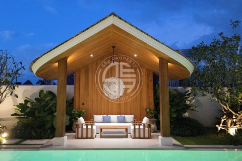 Chalet de 4 dormitorios en Phuket, Tailandia № 190733 - foto 12
