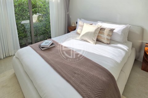 Chalet de 4 dormitorios en Phuket, Tailandia № 190733 - foto 7