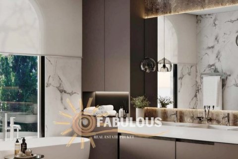 Chalet de 4 dormitorios en Kathu, Tailandia № 179307 - foto 8