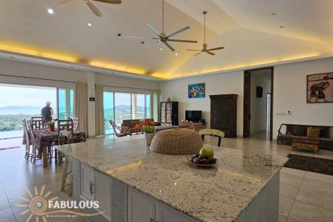 Villa in Pa Klok, Thailand 6 bedrooms № 179305 - photo 8