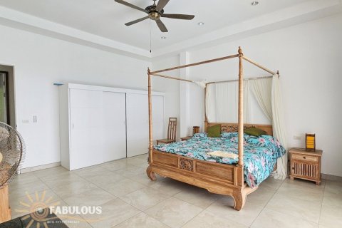 Villa in Pa Klok, Thailand 6 bedrooms № 179305 - photo 7