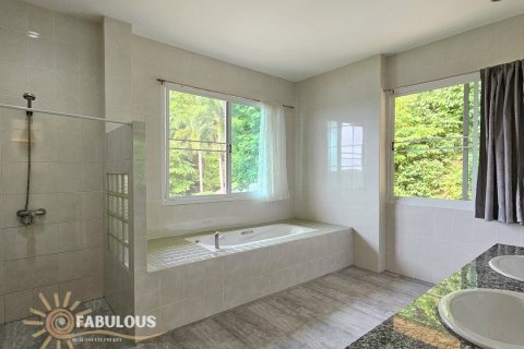 Villa in Pa Klok, Thailand 6 bedrooms № 179305 - photo 5