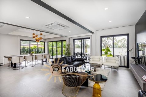Chalet de 4 dormitorios en Pa Klok, Tailandia № 179303 - foto 6