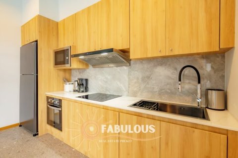 Villa in Bang Tao, Thailand 4 bedrooms № 179302 - photo 14